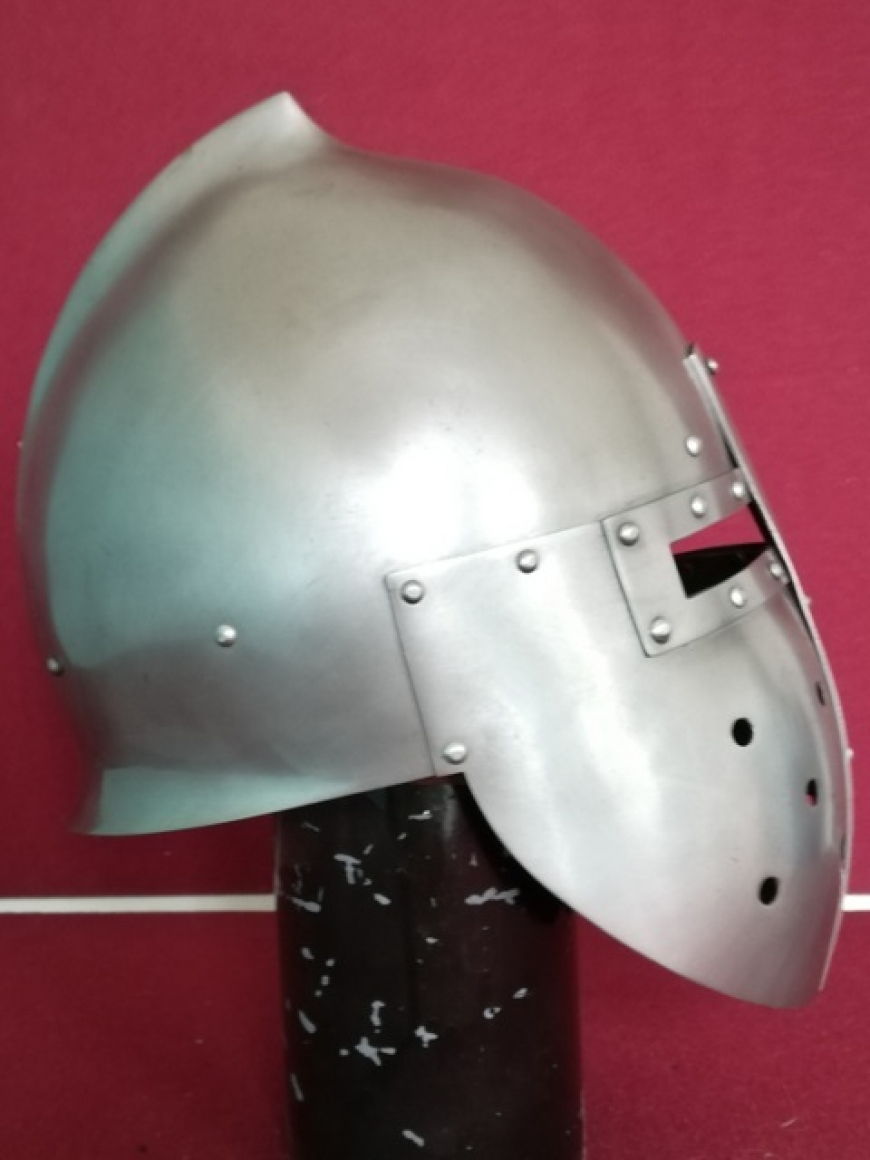 Шлем рыцарский, "Фригийский колпак" тип 1