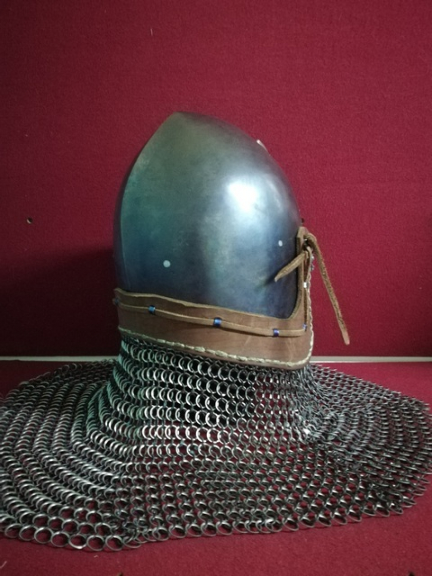 Шлем рыцарский, Бацинет с наносником