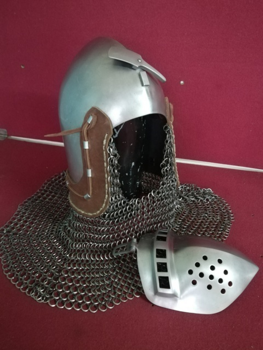 Шлем рыцарский, Бацинет "Нюрнберг"