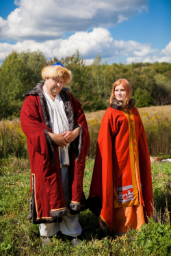 Комплект русских средневековых костюмов