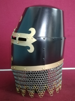 Шлем рыцарский, тип "Топфхельм" из Нюрмберга